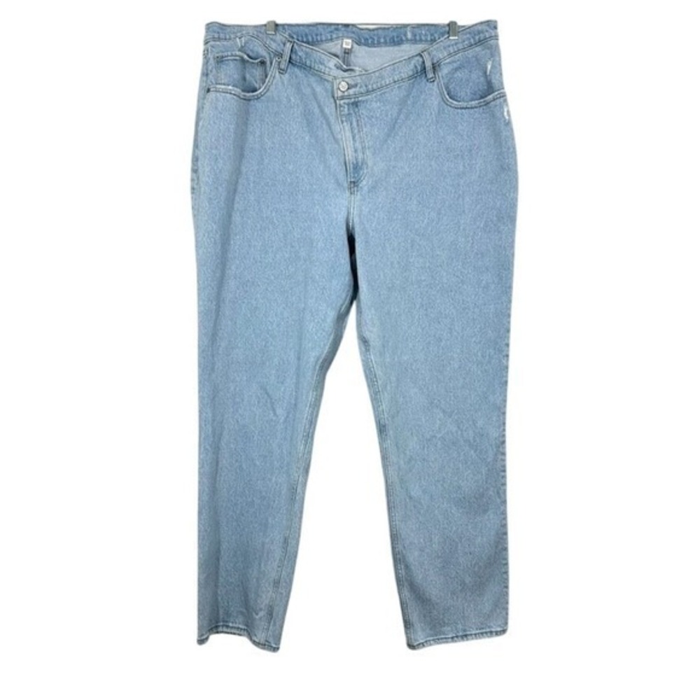 Abercrombie & Fitch Women's Curvy Love Size 36 Long Light Wash Straight Leg Jean